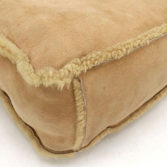 CHANEL Black Tote Bag - Picture 4 of 9